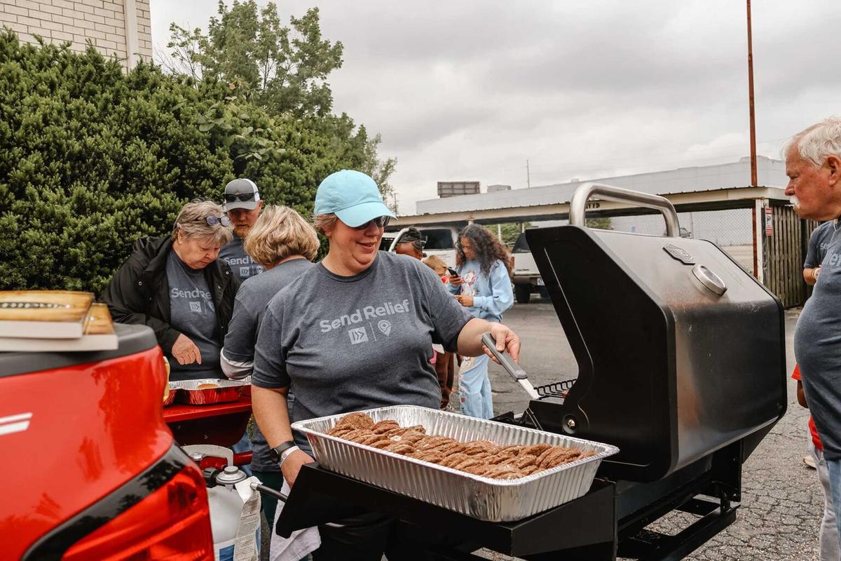 Volunteers at the Send Relief Serve Tour in Evansville, Ind.